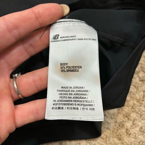 Men’s New Balance Warrior Black Long Sleeve Compression Shirt Size Medium - Picture 8 of 10